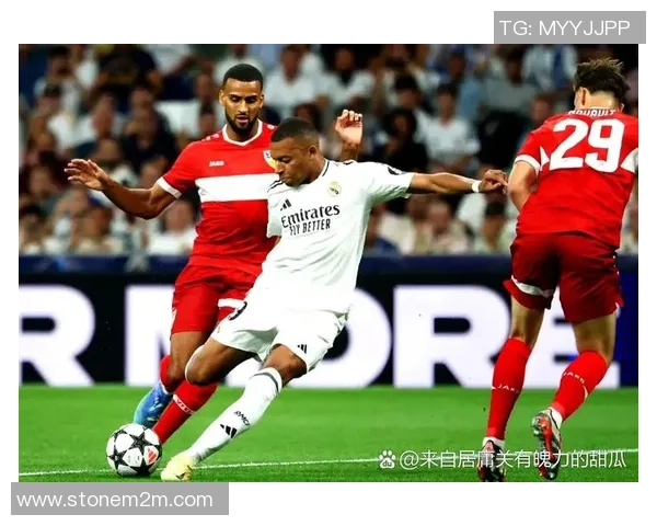 欧联杯精彩对决利物浦逆转拜仁神扑成比赛转折点分析