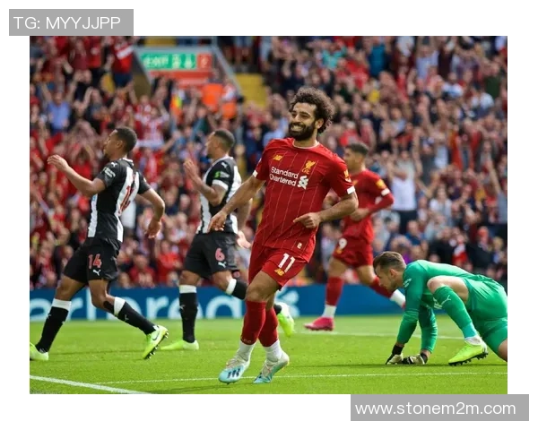 英超激战利物浦与那不勒斯握手言和帽子戏法引发全场热潮