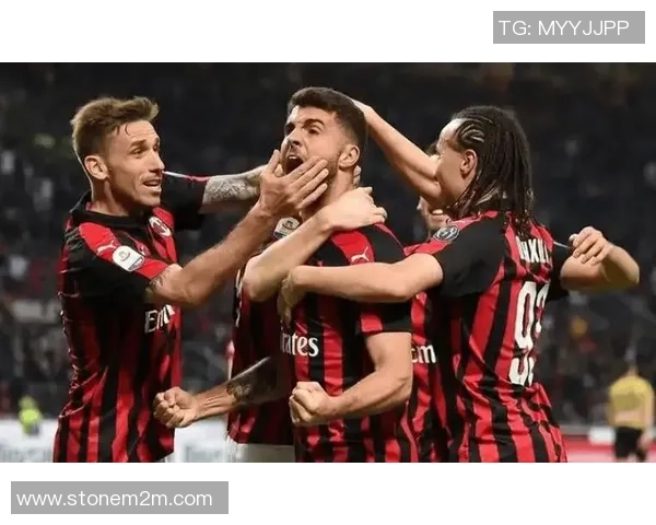 国王杯决赛：AC米兰大胜国米红牌争议引发全场热议与战术解析