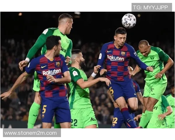 西甲精彩对决巴萨热刺战成平局帽子戏法点燃全场激情