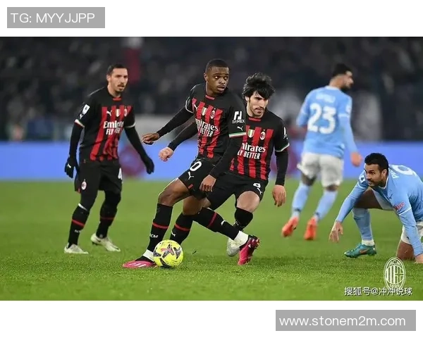友谊赛回顾：AC米兰与本菲卡零封平局帽子戏法瞬间引发全场热烈反响