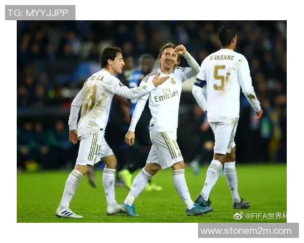 世界杯焦点战皇马与波尔图握手言和绝杀瞬间引发全场热议